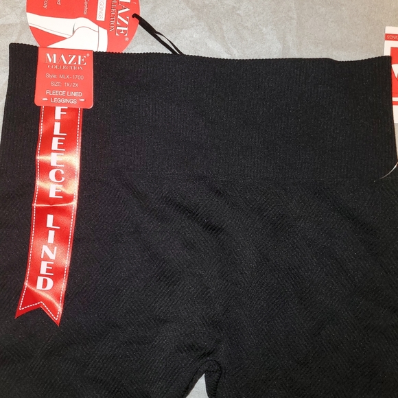 MAZE Collection Fleece Lined Leggings - Picture 7 of 9